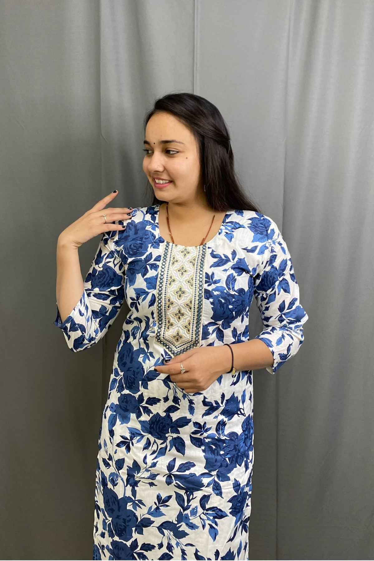 Floral Printed Pocket-Friendly Daily Wear Cotton Kurti Pant Dupatta Set