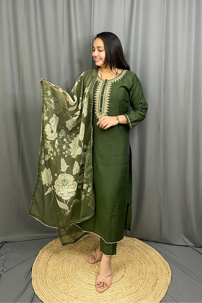 Roman Silk Kurti Pant Set with Intricate Neck Work and Printed Organza Dupatta